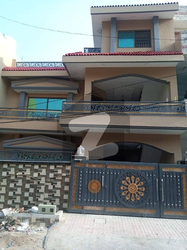 جوڈیشل کالونی راولپنڈی میں 4 کمروں کا 10 مرلہ مکان 4.5 کروڑ میں برائے فروخت۔