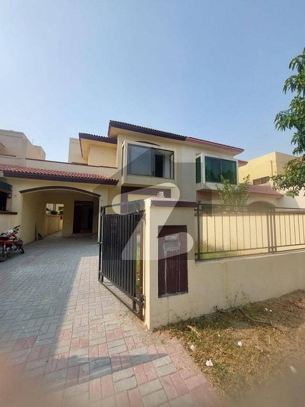 14 Marla House For Rent In Lake City Sector M1. Lake City Sector M1