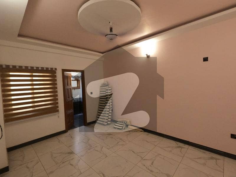 Prime Location PHA Maymar Towers 5100 Square Feet Penthouse Up For Sale