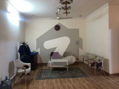 10 Marla Upper portion Available for rent near WARIS ROAD