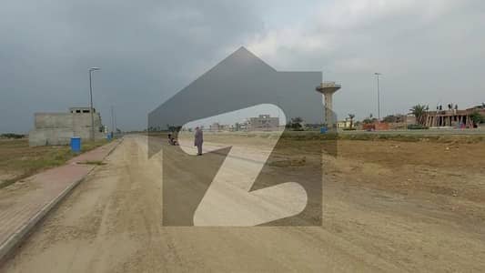 10 Marla Plot in Bahria Town, Best Possible Price in Alamgir Block