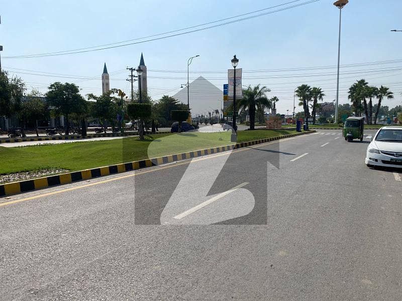 بحریہ نشیمن لاہور میں 2 مرلہ کمرشل پلاٹ 70.0 لاکھ میں برائے فروخت۔