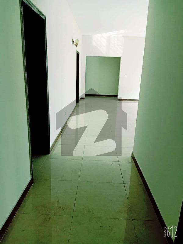 Ideal Location Well Maintained 1st Floor Apartment For Rent In Askari 11 Sector B Apartments