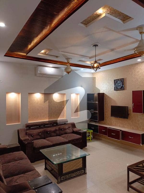 10 Marla Beautiful Semi Commercial Available For Rent In Wapda Town