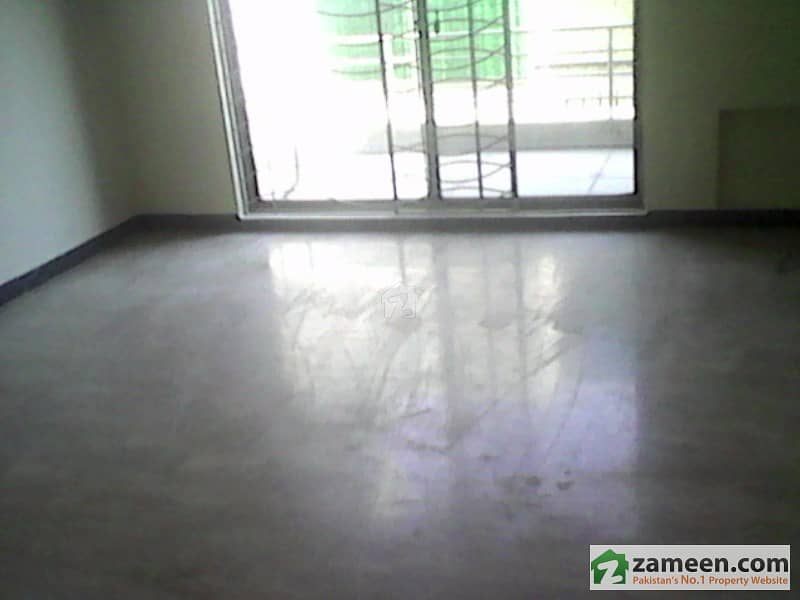 1 Kanal Beautiful House Upper Portion For Rent in DHA Phase 3 Block X