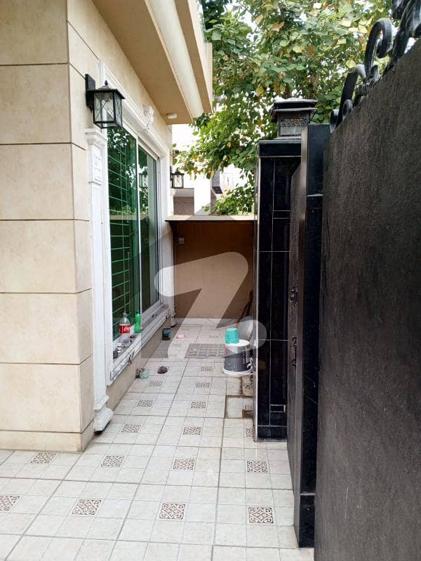 House For Rent Dha 9 Town Block B Near To Main Road House For Rent Dha 9 Town Block B Near To Main Road