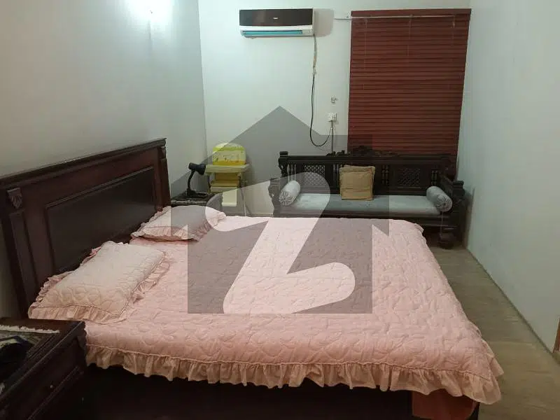 Dha Furnished Upper Portion Bedroom Shared Lounge Drawing Room In 500 Yrds Bungalow For Rent