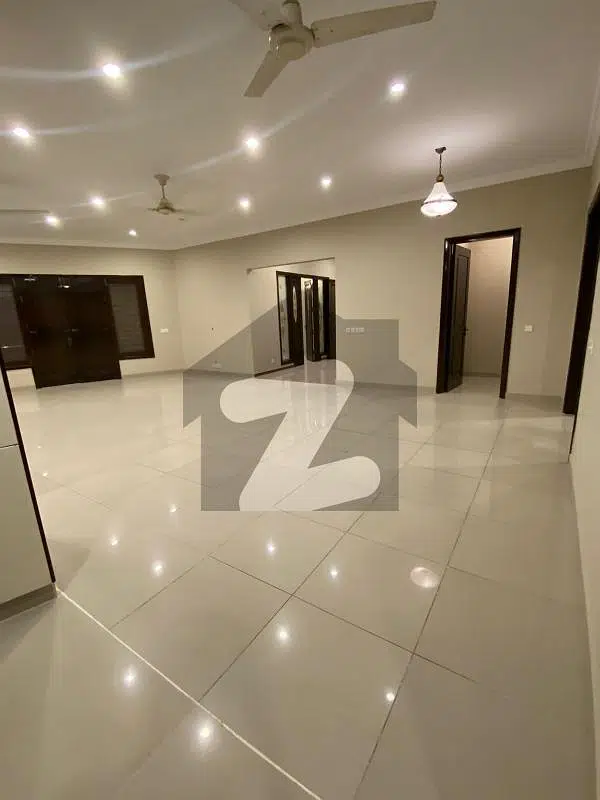 Luxurious Lower Portion Up For Rent Dha Karachi