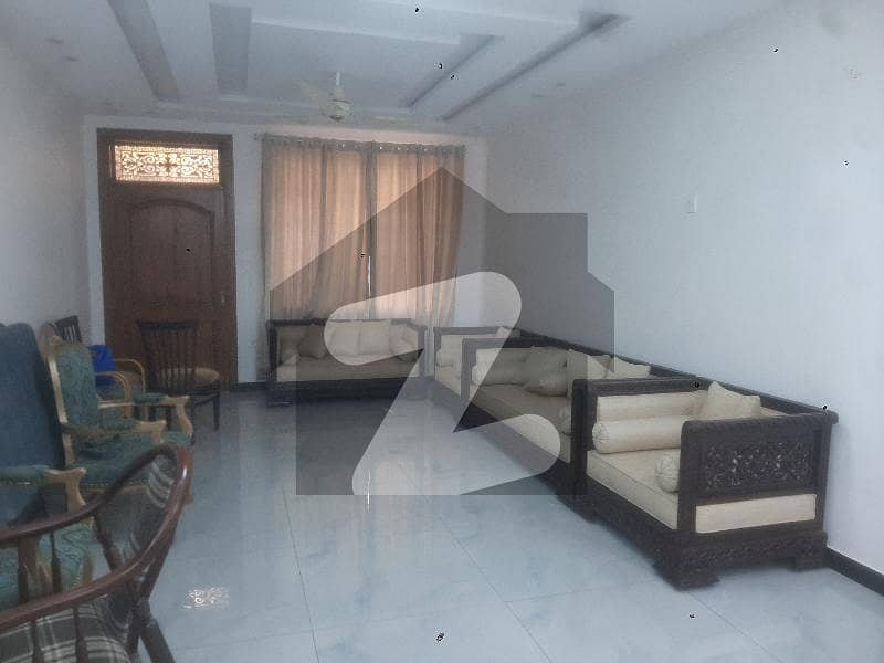 Top location Furnished Ground Portion For Rent