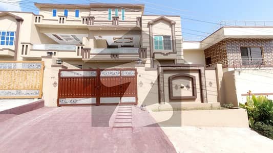 Prime Location House Of 10 Marla For Sale In Gulshan Abad Sector 3