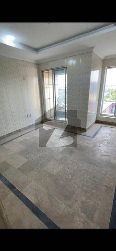 1 Bed Neat And Clean Flat In Bahria Town Phase 8 Hub Commercial