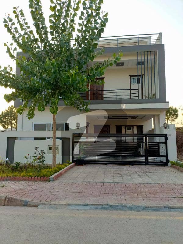 Sector J 8 Marla Brand New House Double Storey Excellent Construction Quality Sun Facing House For Sale