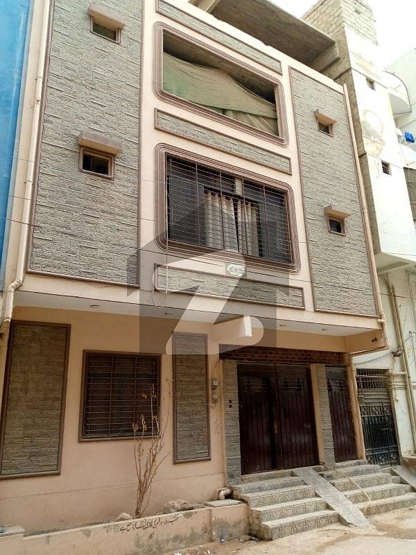 100 Square Yard House Available In Gulshan-E-Iqbal 13D/2