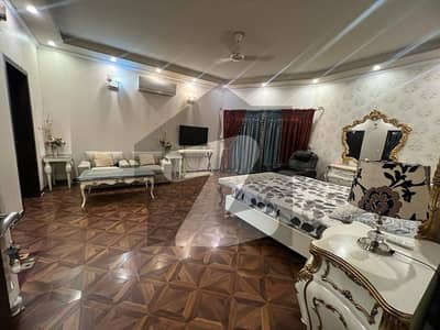 Near Y Block McDonald 2 Kanal Full Basement 9 Beds House In Phase 3 Lahore