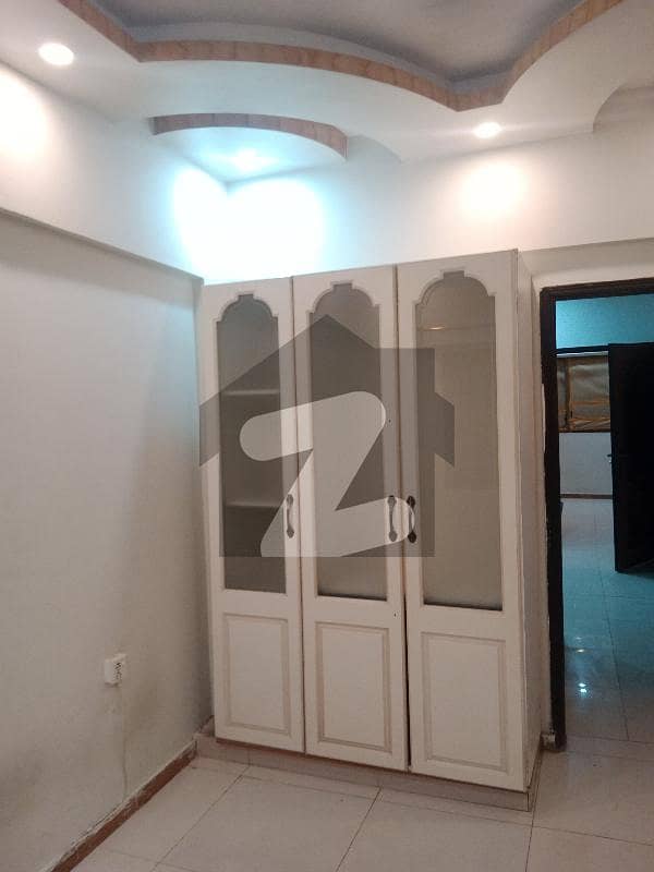 outstanding 2bedroons studio apartment lounge kitchen dha6 on rent