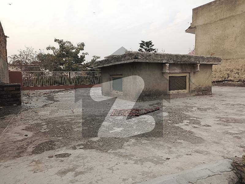 semi commercial demolished House available for sale