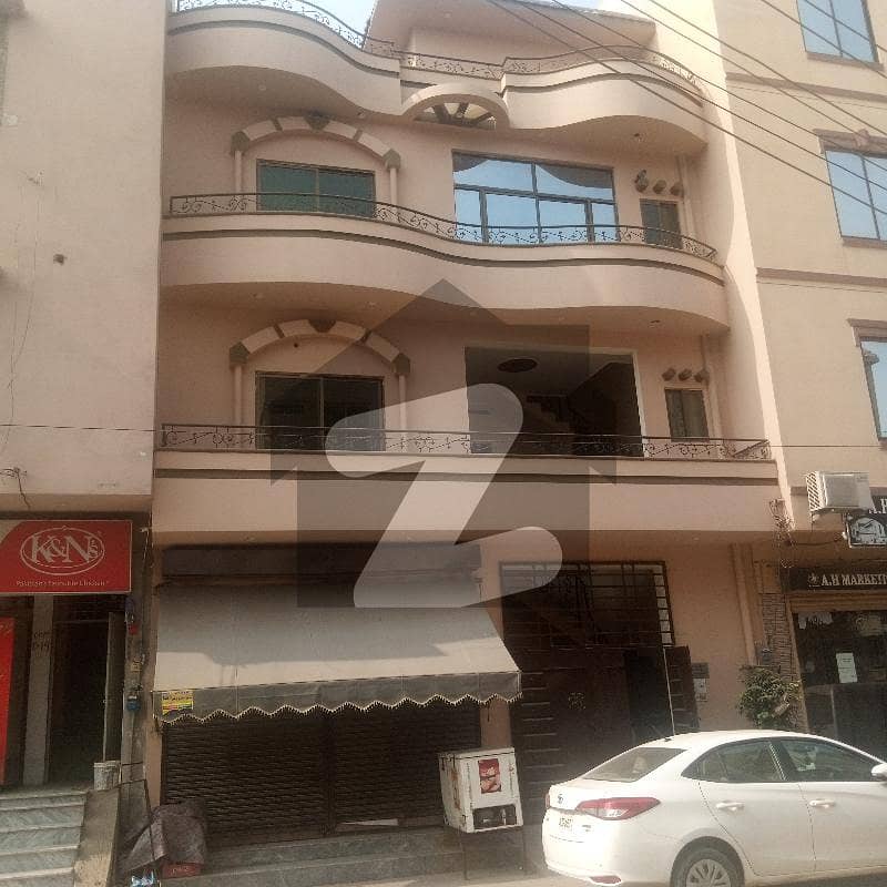 5 MARLA COMERCIAL BUILDING IN GULSHAN E LAHORE