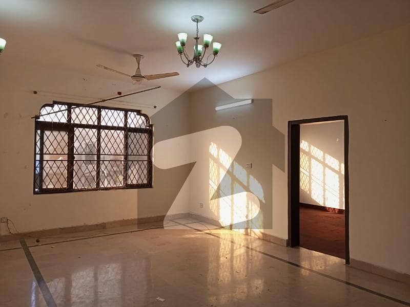 1 Kanal Independent Upper Portion For Rent In F11