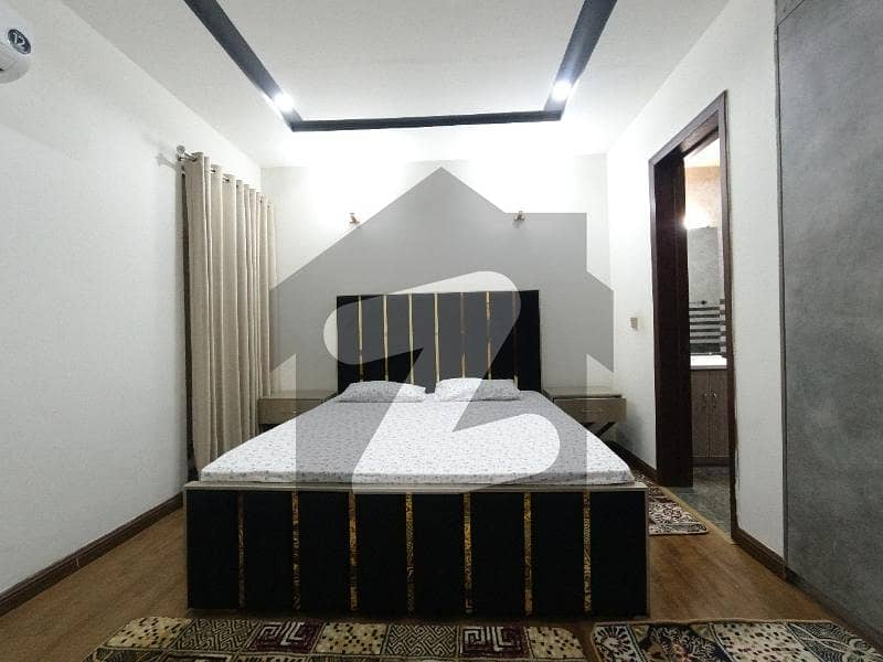 1700 Square Feet Flat For Sale In Gulberg