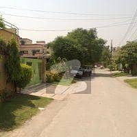 ویسٹ وُوڈ ہاؤسنگ سوسائٹی لاہور میں 10 مرلہ رہائشی پلاٹ 1.75 کروڑ میں برائے فروخت۔