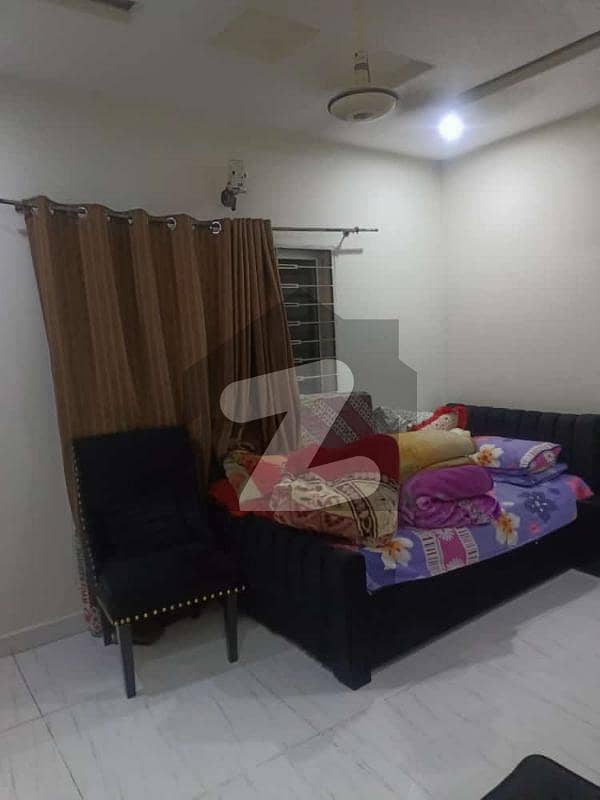 سپر ٹاون لاہور میں 3 کمروں کا 3 مرلہ مکان 1.55 کروڑ میں برائے فروخت۔