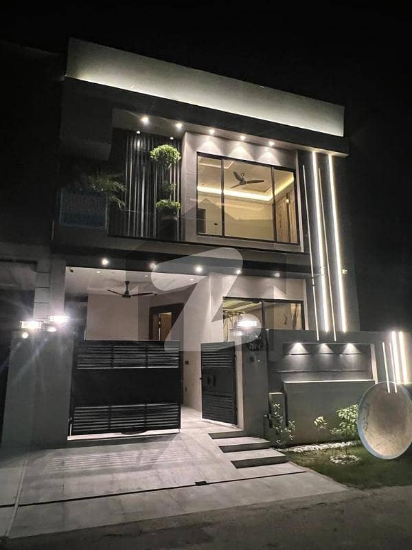 5 Marla Most Beautiful Bungalow For Sale Near To Park In Dha Phase 9 Town