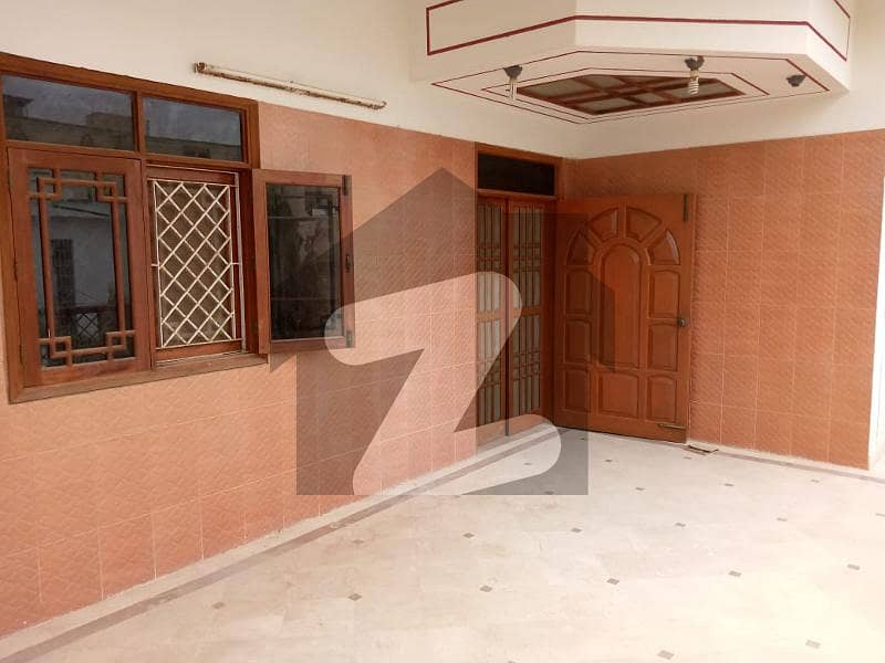 Upper Portion 400 Square Yards For Rent In Gulistan-E-Jauhar - Block 2