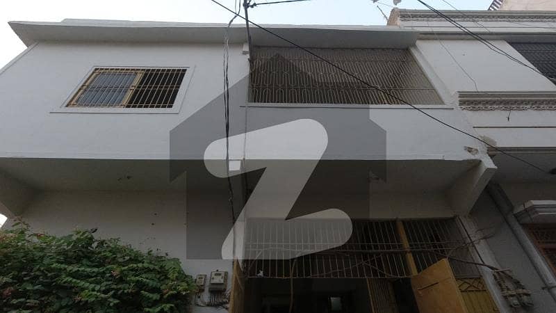 Idyllic Corner House Available In Gulshan-E-Iqbal - Block 10-A For Sale