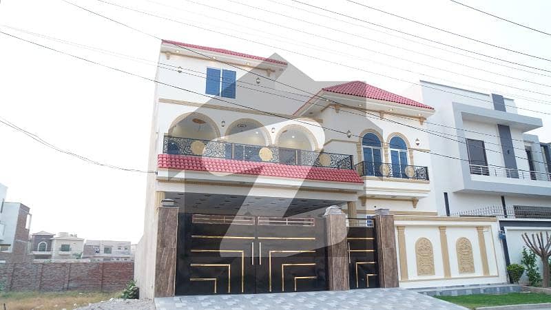 10 Marla House for Sale in Model Town