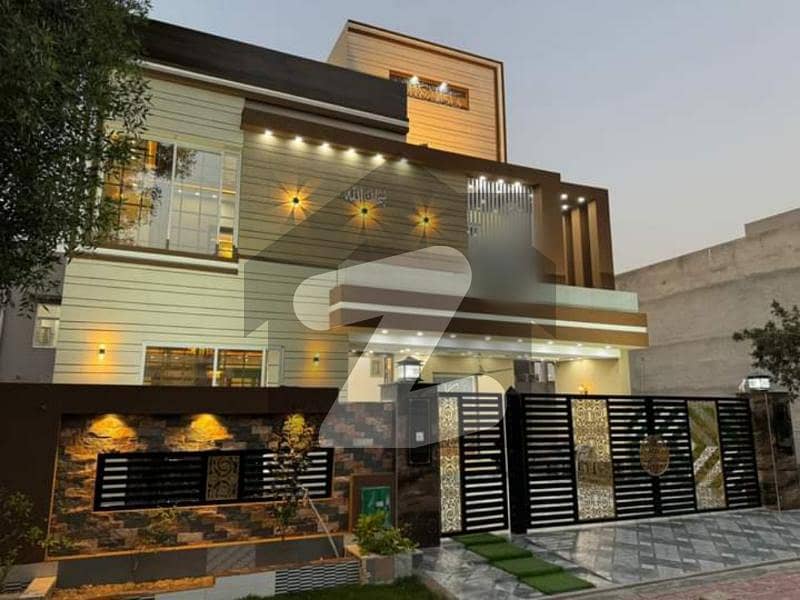 10 MARLA BEAUTIFUL HOUSE FOR RENT WITH GAS FOR RENT IN DHA LAHORE