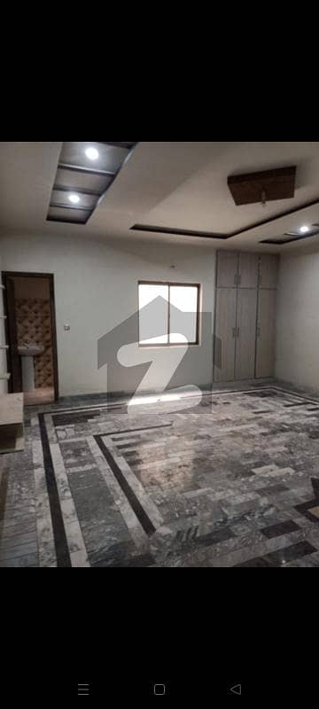احمد آباد فیصل آباد میں 5 کمروں کا 5 مرلہ مکان 1.5 کروڑ میں برائے فروخت۔
