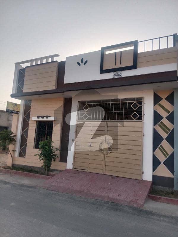کینال روڈ رحیم یار خان میں 3 کمروں کا 4 مرلہ مکان 65.0 لاکھ میں برائے فروخت۔
