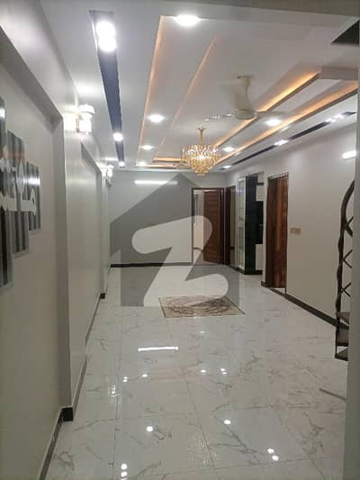 گارڈن ایسٹ جمشید ٹاؤن,کراچی میں 3 کمروں کا 7 مرلہ فلیٹ 4.5 کروڑ میں برائے فروخت۔