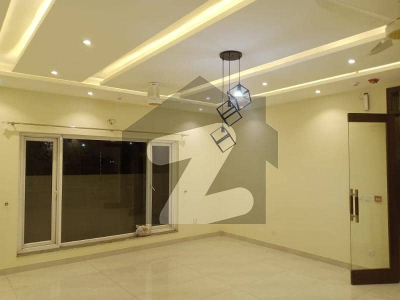 1 kanal lower portion for rent dha phase 6 prime location