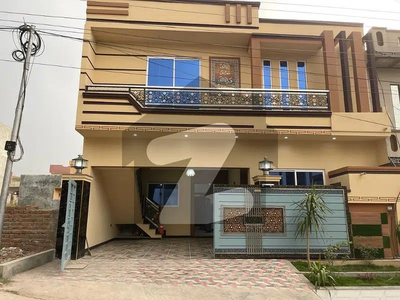 Modern Design 5 Marla House Available For Sale In Airport Housing Society Islamabad