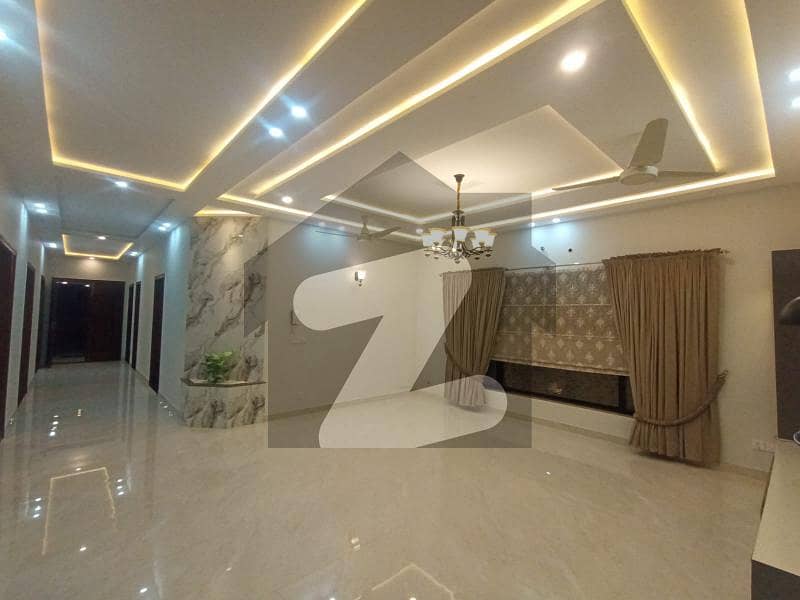 1 Kanal Brand New Double Unit House