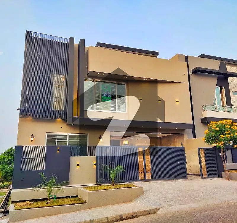 Beutifull house for sale 10 Marla Beutifull house for sale 10 Marla