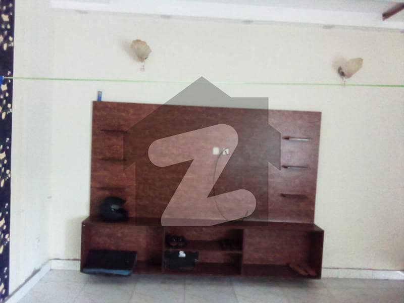 10 Marla House For Sale Near To Main College Road Township Sector C1