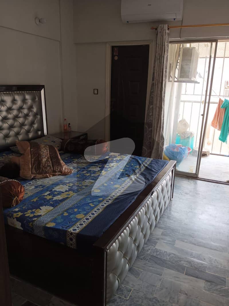 ابوالحسن اصفہا نی روڈ کراچی میں 2 کمروں کا 3 مرلہ فلیٹ 30.0 لاکھ میں برائے فروخت۔