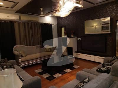 D H A Lahore 1 Kanal Mazhar Munir Design House Fully Furnished And Cinema Hall With 100% Original Pics Available For Rent