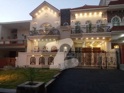 A 10 Marla Designed House For Sale In G-13 Islamabad