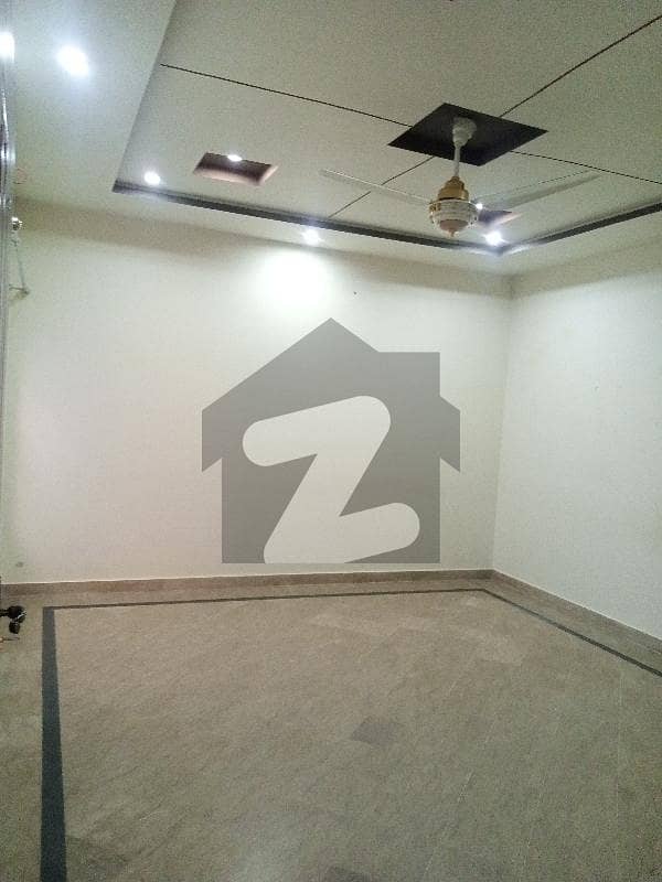 5 Marla double story House available for rent in Farid Town y block