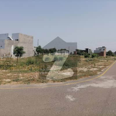 Jawad Avenue Residential Plot Sized 10 Marla Is Available