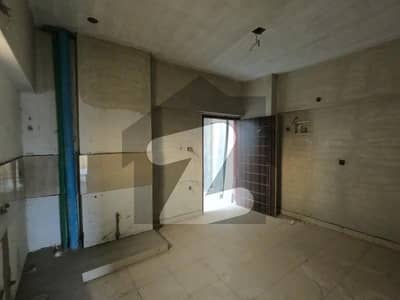 Corner Flat Of 1050 Square Feet Available For Sale In Nazimabad 3