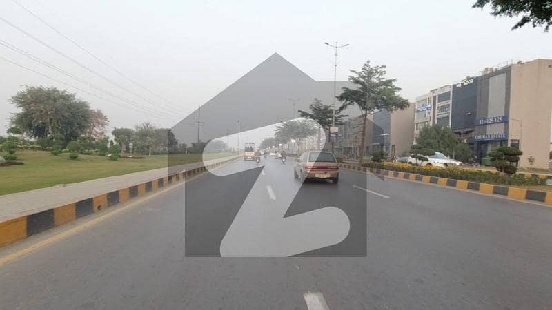 ڈی ایچ اے فیز 6 ڈیفنس (ڈی ایچ اے),لاہور میں 1 کنال رہائشی پلاٹ 3.35 کروڑ میں برائے فروخت۔