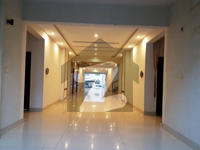 10 Marla Flat For Grabs In Askari 10 Marla Flat For Grabs In Askari