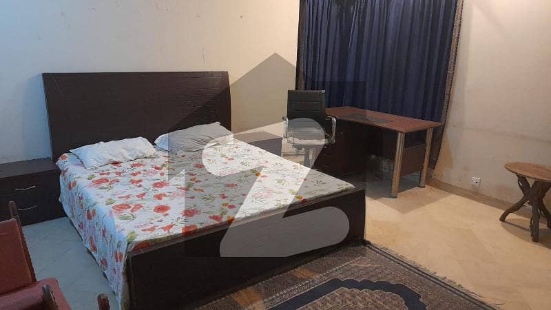 Full Furnished Room For Rent Only Male