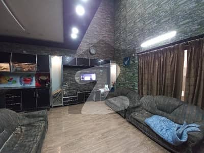 ماڈل سٹی ون کینال روڈ,فیصل آباد میں 4 کمروں کا 7 مرلہ مکان 2.65 کروڑ میں برائے فروخت۔