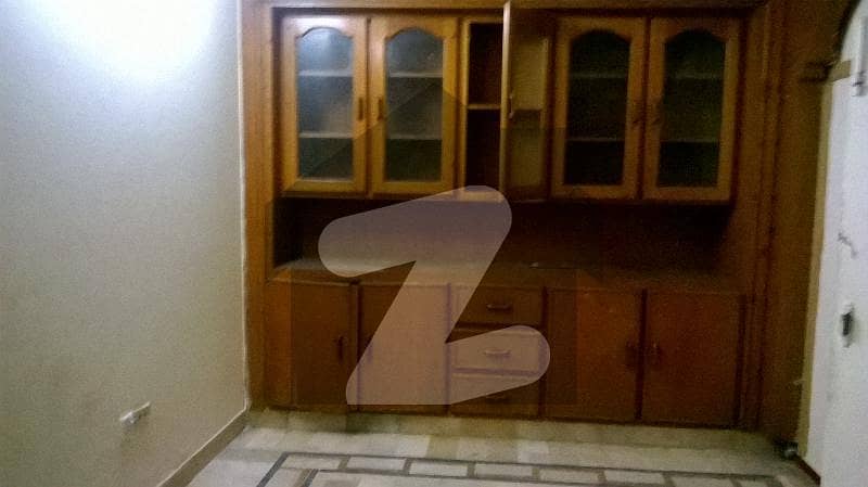 جی ۔ 8/2 جی ۔ 8,اسلام آباد میں 5 کمروں کا 5 مرلہ مکان 5.0 کروڑ میں برائے فروخت۔ جی ۔ 8/2 جی ۔ 8,اسلام آباد میں 5 کمروں کا 5 مرلہ مکان 5.0 کروڑ میں برائے فروخت۔