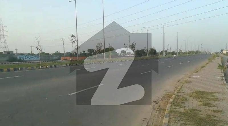 122 Marla Commercial Plot Available For Sale Main 200 Feet LDA Road With Corner